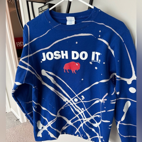 Buffalo Bills Josh Allen - Josh Do It crewneck
Size small
Brand new - Picture 1 of 8
